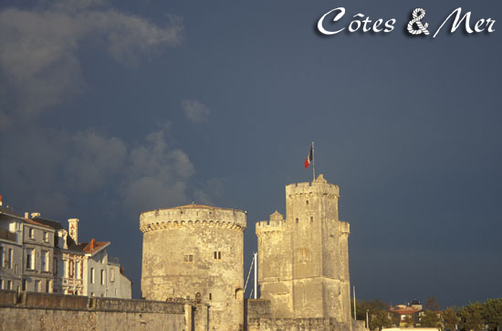 Tours du vieux port,La Rochelle (Charente Maritime)