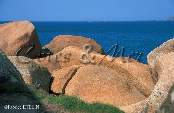 Rochers de granit rose  Ploumanach (Ctes d'Armor)