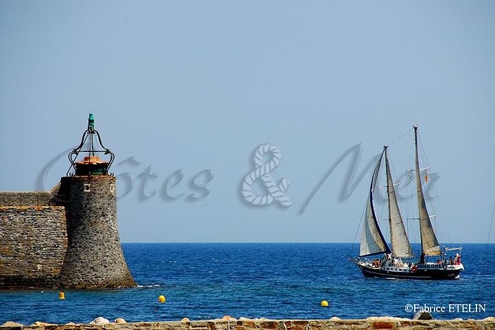 Collioure, phare de la jete (Pyrnes Orientales)