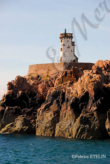 Phare du Paon sur l'Ile de Brhat