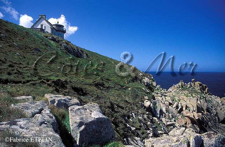 Phare du Millier dans la baie de DOUARNENEZ (Finistre)