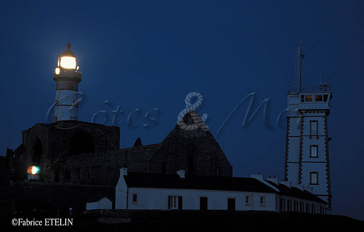 Saint Mathieu, la nuit