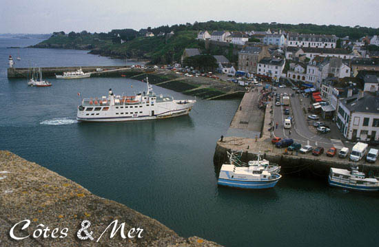 Le Palais,vue de la citadelle (Belle ile)