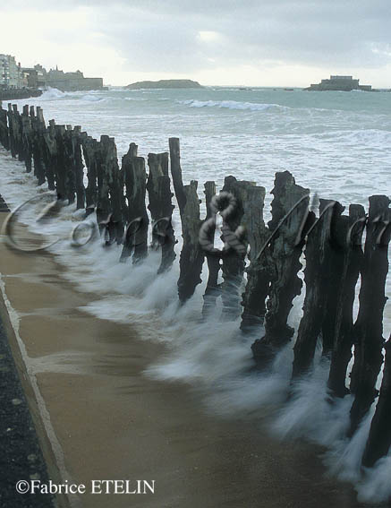 Saint Malo, mare montante...