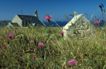 Pointe du Van: chapelle et fontaine Saint They (Finistere)