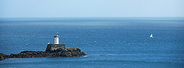 Phare de Lost Pic ,  l'extremite Est des Mets-de-Goelo