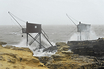 Carrelets dans la tempête à Saint Palais sur Mer