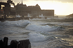 Marée haute à Saint Malo ...
